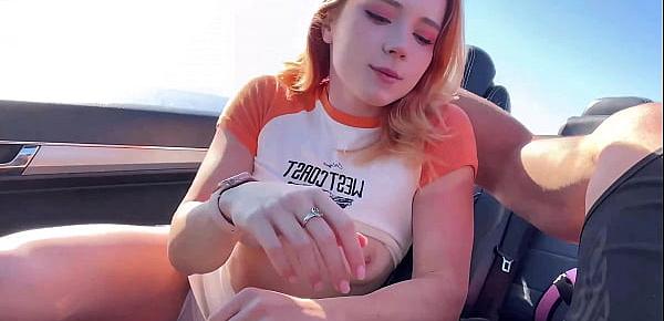  Girl Sucking Dick Stranger in Car and Doggy Fuck on a Rest